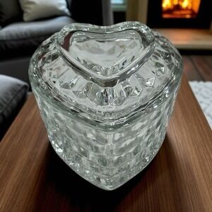 Homco Glass Heart Box Fostoria Whitehall Colony Cubist Candy‎ Trinket Lid VTG